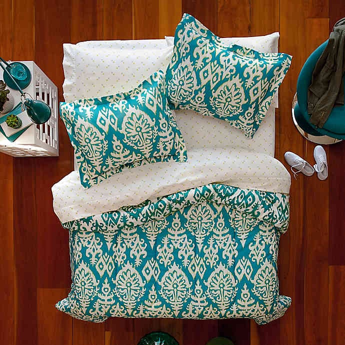 Aéropstale Katya Reversible Comforter Set