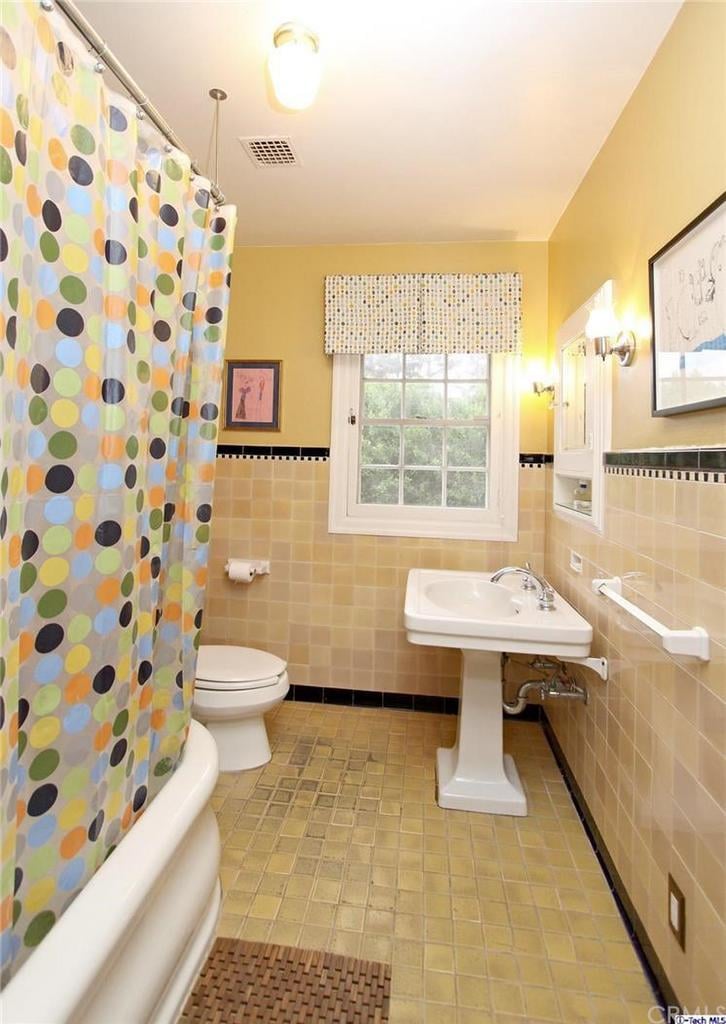 The Real-Life Father of the Bride House Is For Sale