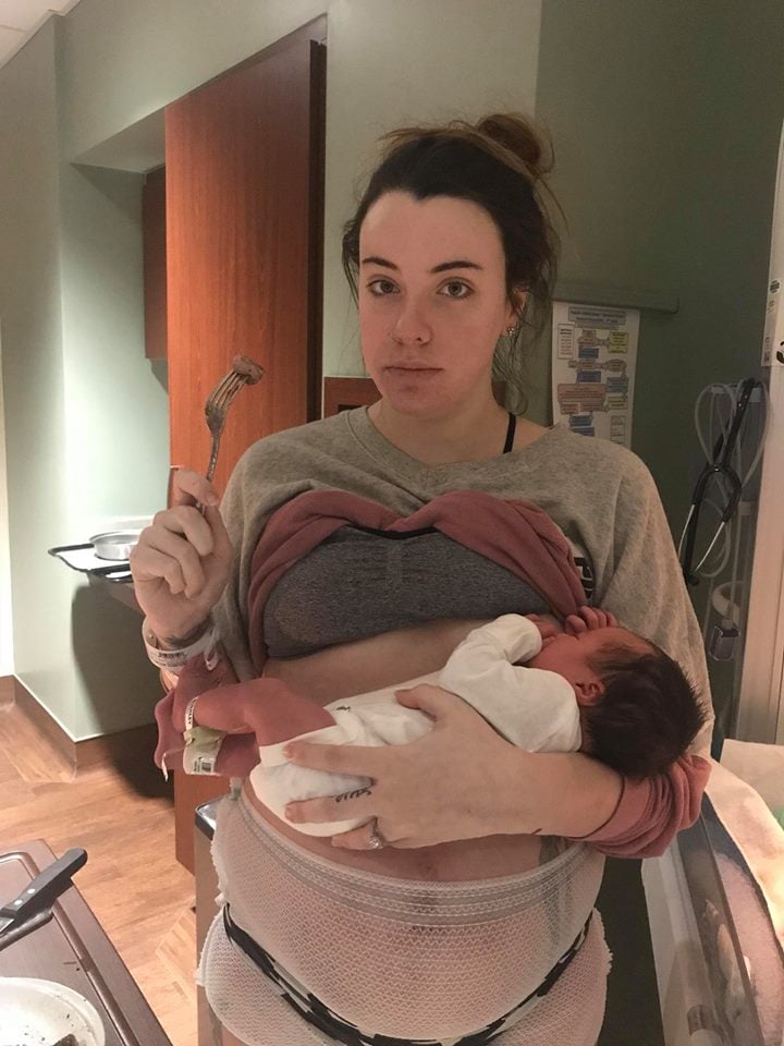 Mom's Photo in Postpartum Mesh 'Diaper' Goes Viral