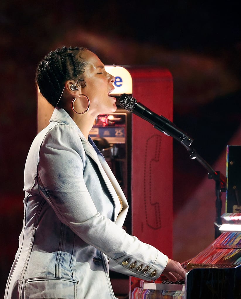 Watch Alicia Keys' Billboard Music Awards Performance Video