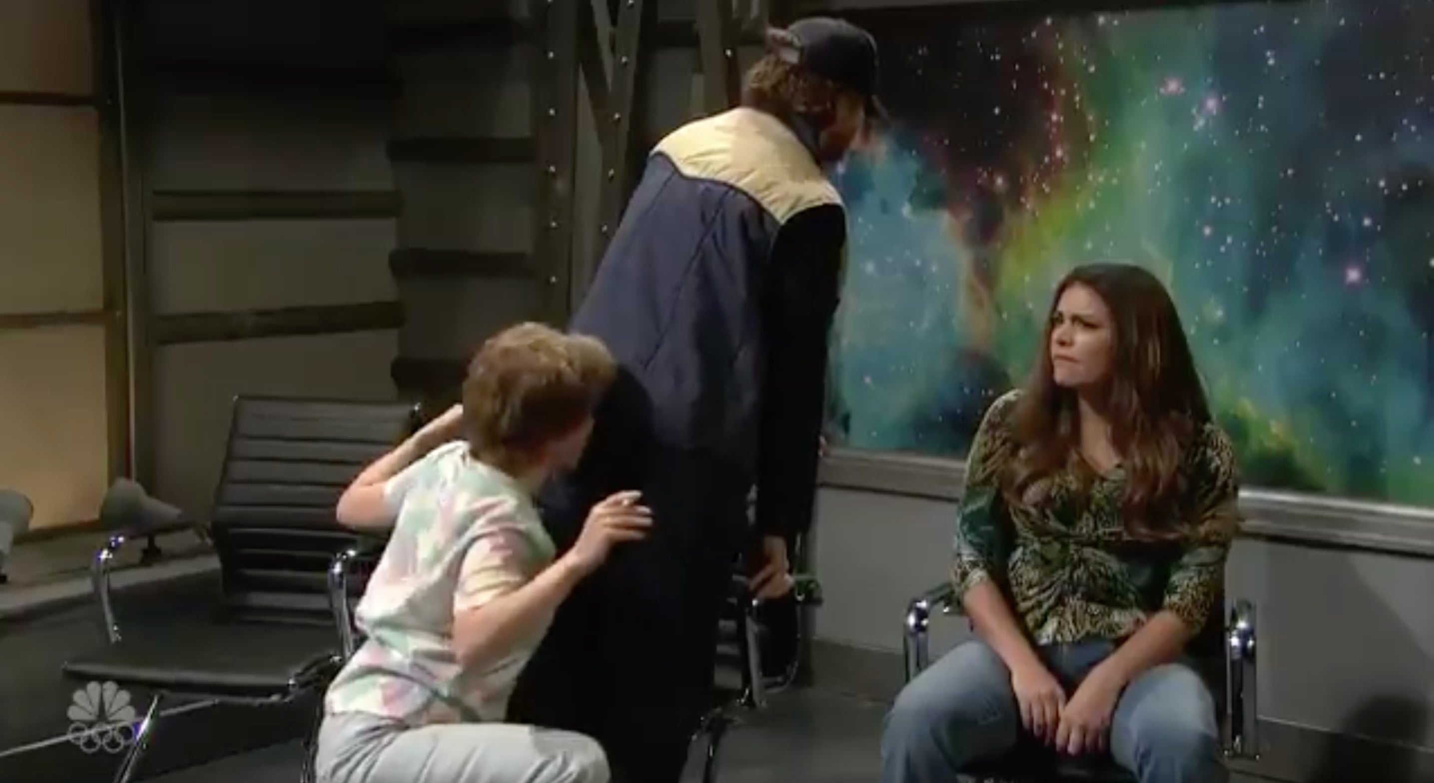 Kate Mckinnon Aliens Snl 84 - pkrahuy