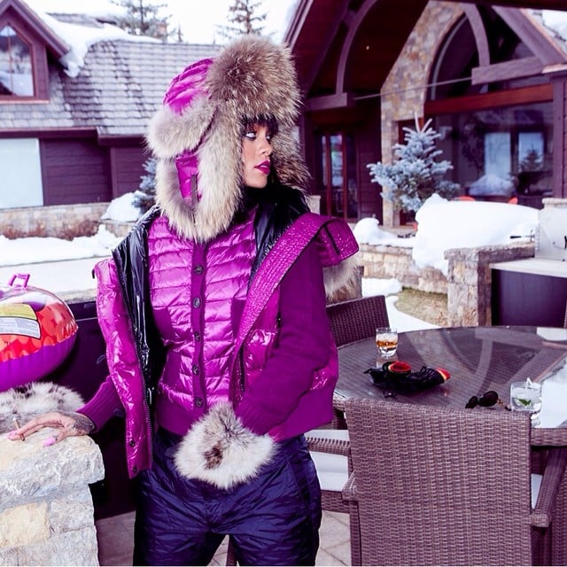Rihanna prepared to celebrate her birthday at a cabin, or as she puts it: "#cabinlife #birthdayish."
Source: Instagram user badgalriri