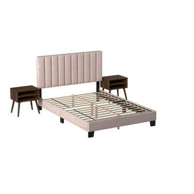 Picket House Furnishings Queen Colbie Upholstered Platform Bed with Nightstands