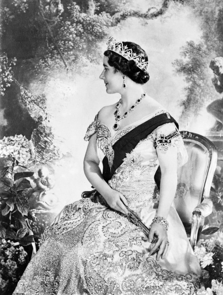 The former Duchess of York (Queen Elizabeth's mother) posed for a traditionally regal portrait on her husband's coronation day in 1937.