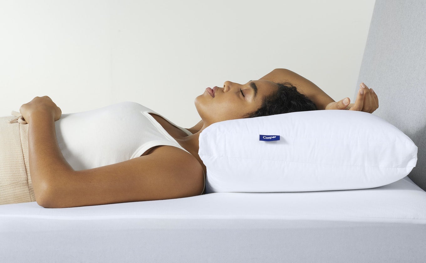 Casper down pillow discount