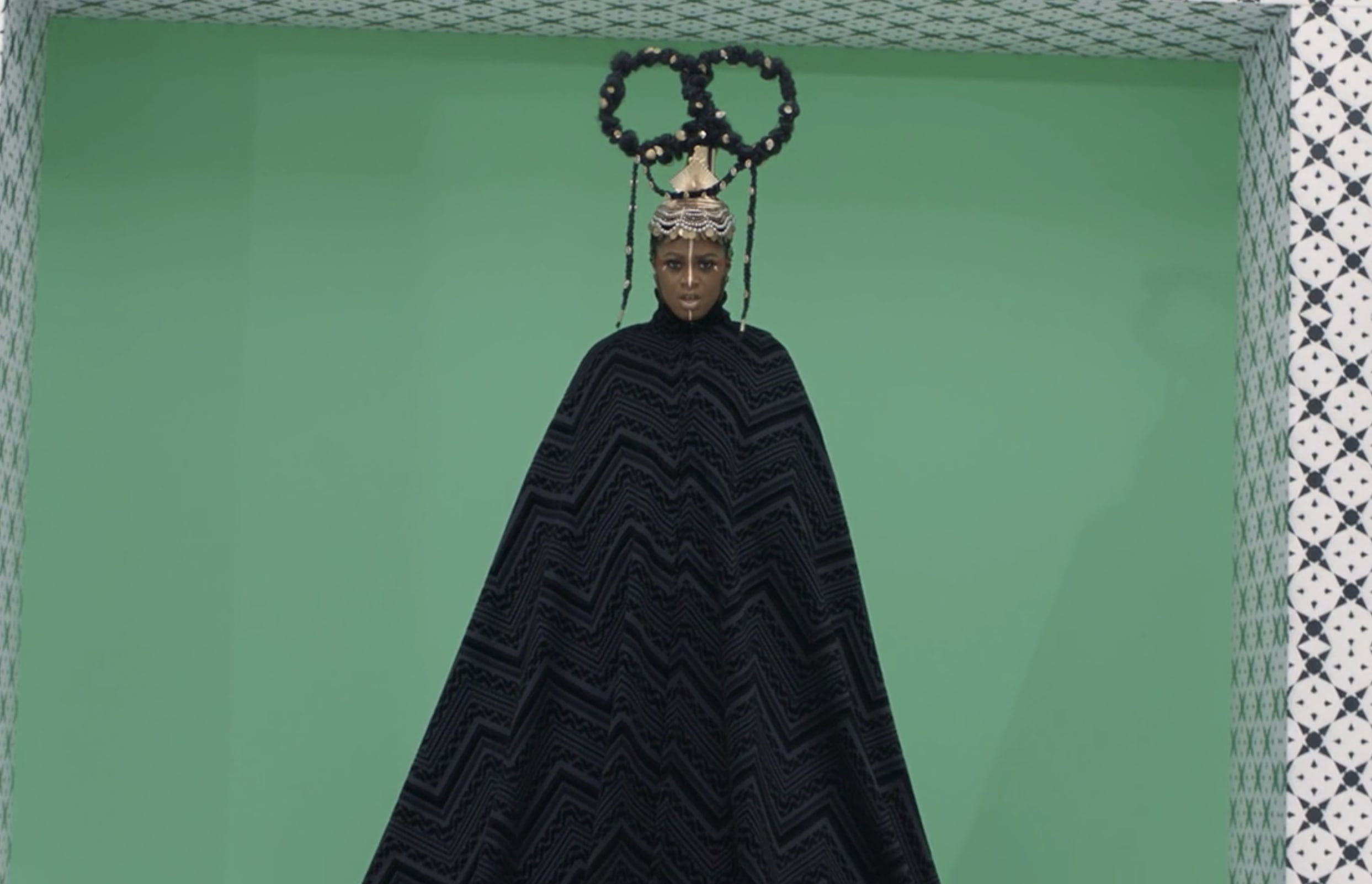 Black is on sale king power