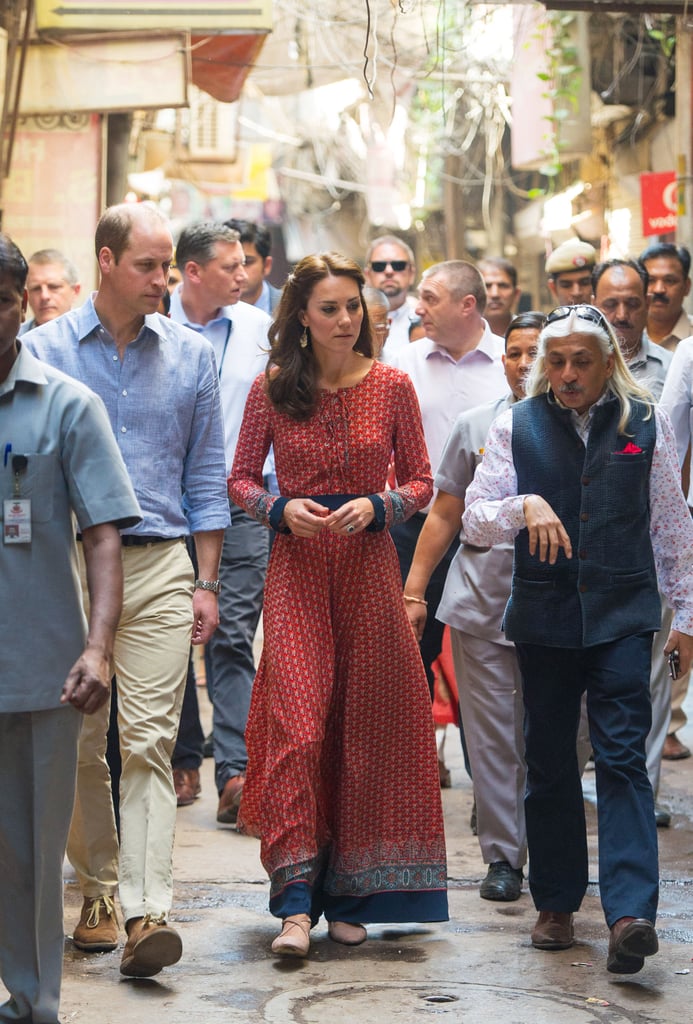 Kate Middleton in Glamorous Dress in Mumbai