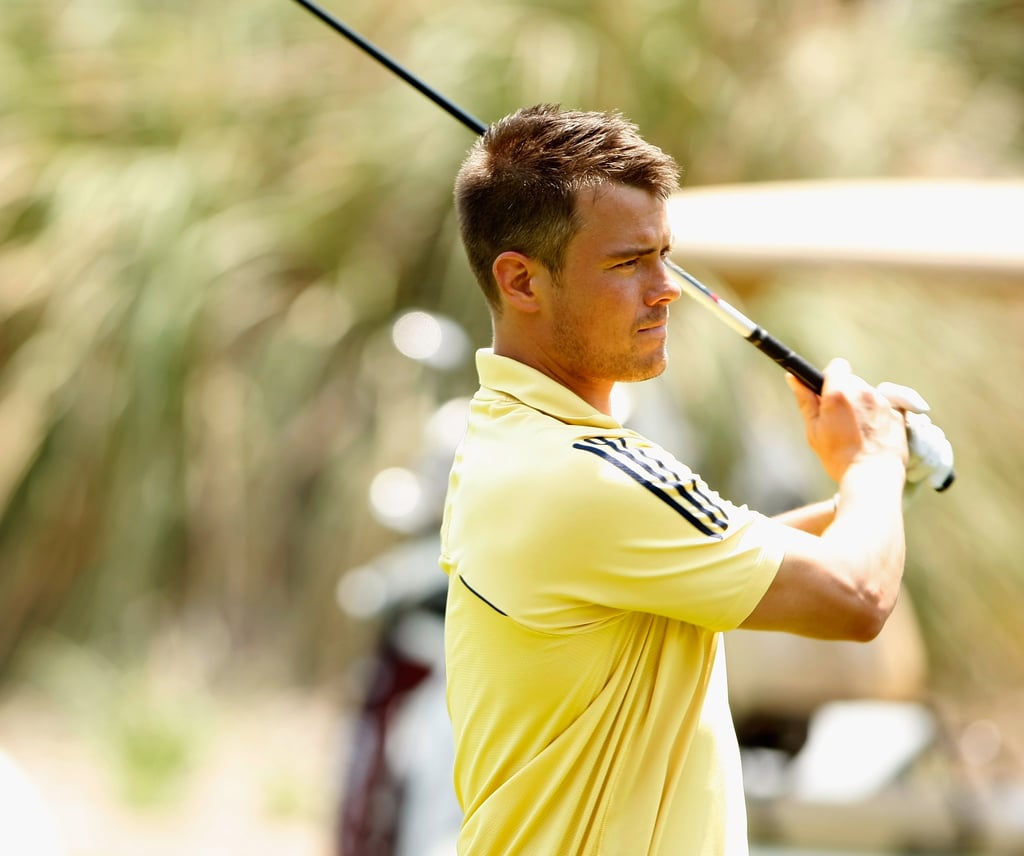 Josh showed off his sexy, sporty side during the ESPY Celebrity Golf Tournament in July 2008.
