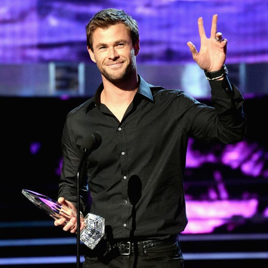 Chris Hemsworth at the People's Choice Awards 2016 Pictures