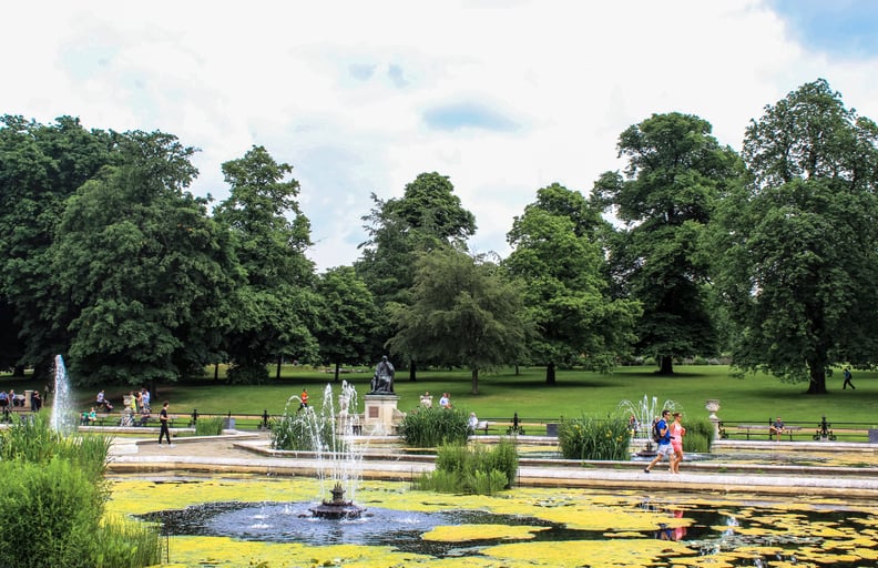 Escape the crowds by spending a relaxing afternoon in Hyde Park.