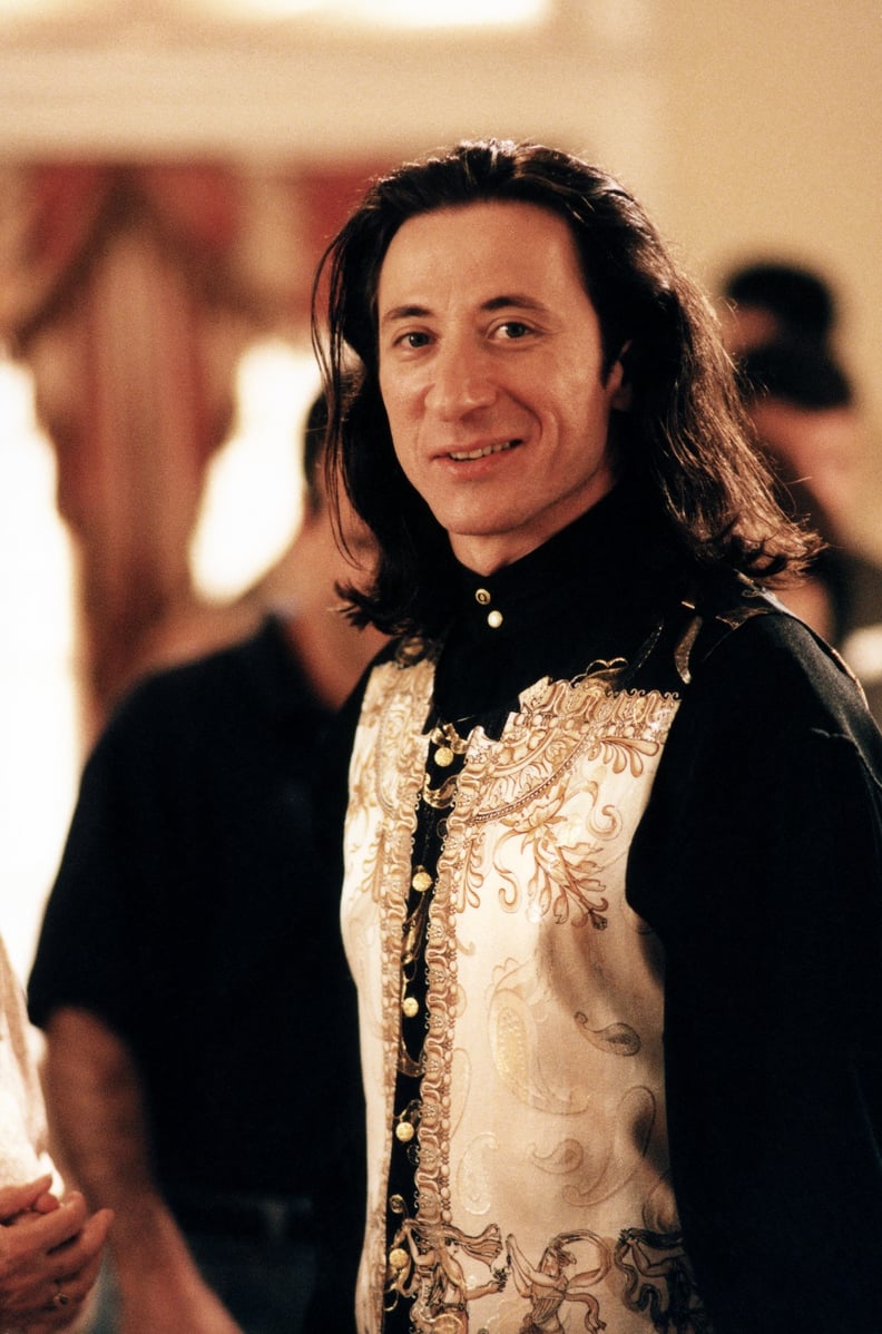 Federico Castelluccio as Furio Giunta