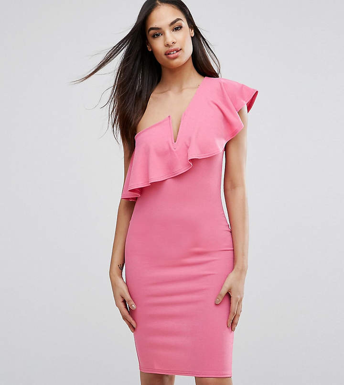 Beth's Pink Dress in This Is Us Wedding Scene | POPSUGAR Fashion