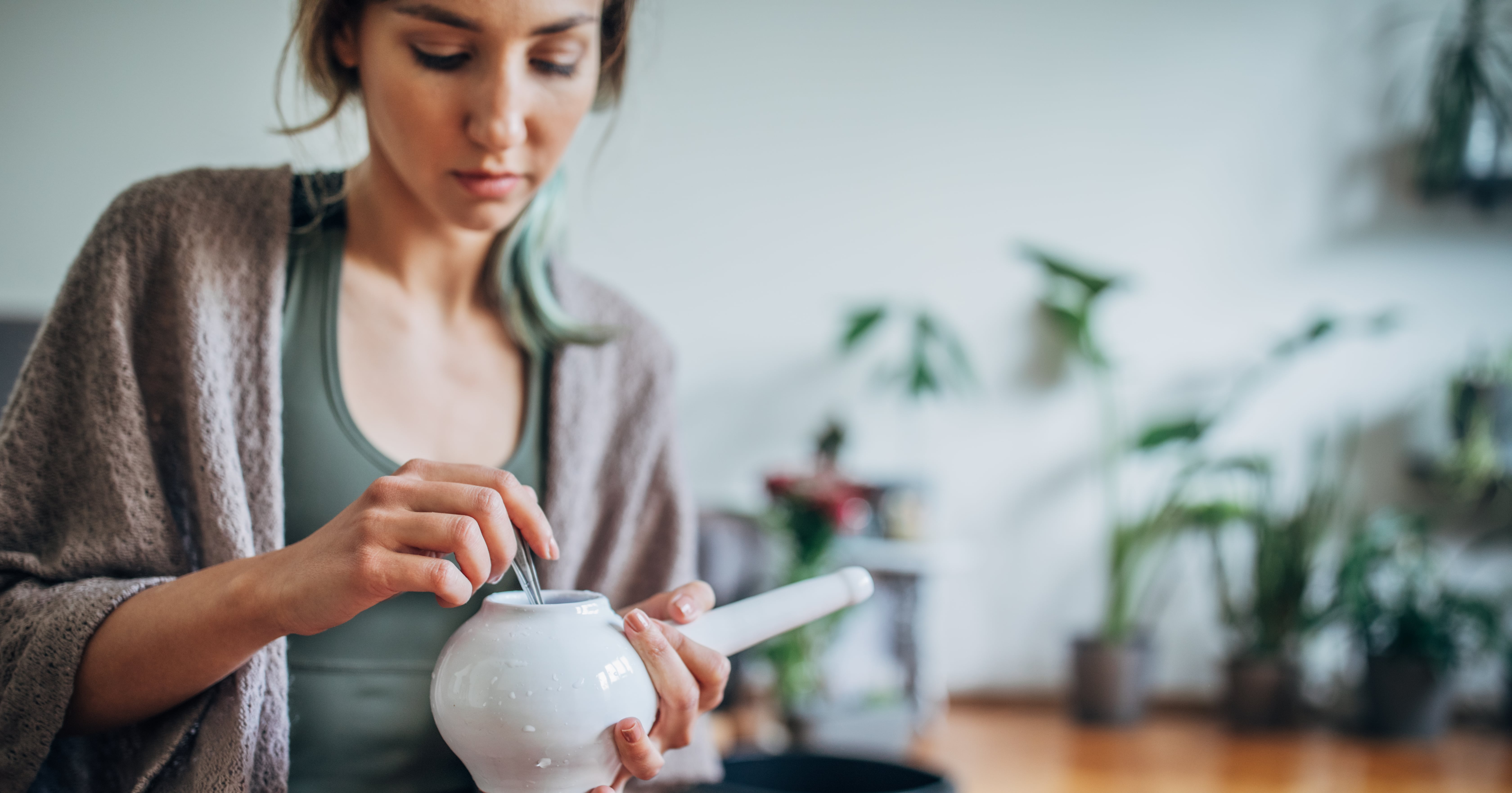 You’re Probably Using Your Neti Pot the Wrong Way, According to MDs