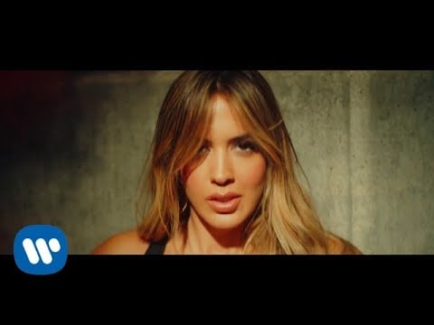 "La Player (Bandolera)" by Zion and Lennox