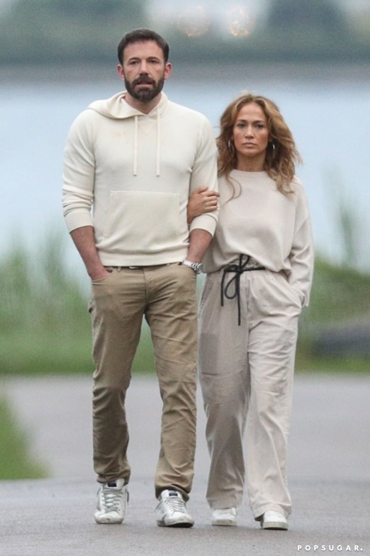 Jennifer Lopez and Ben Affleck Holiday in the Hamptons