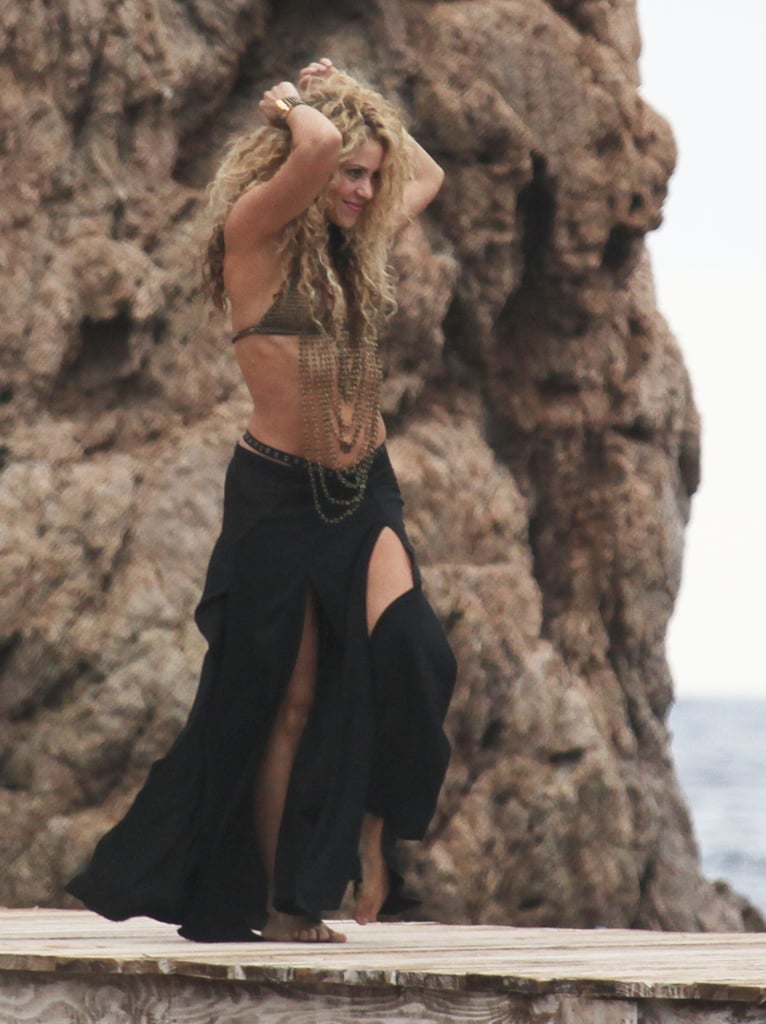 Shakira's Postbaby Body October 2015 Pictures