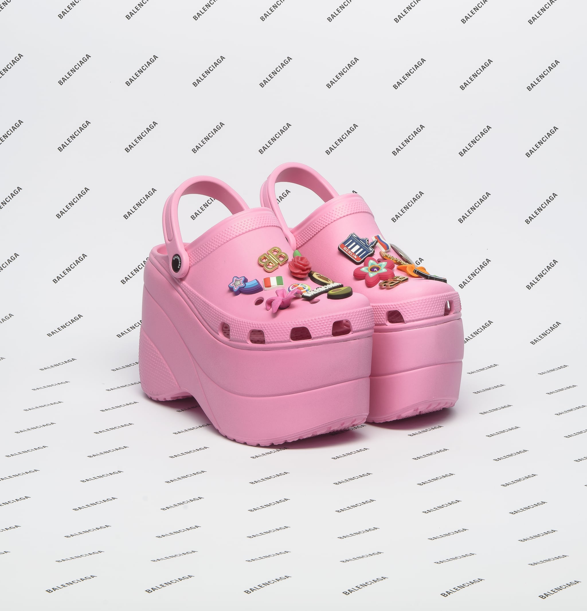 crocs women's platform shoes