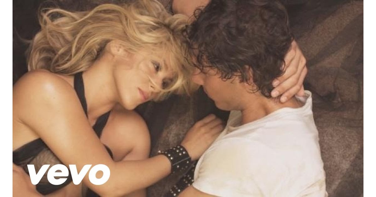 Gitana 15 Shakira Music Videos That Are Too Hot To Handle Popsugar Latina