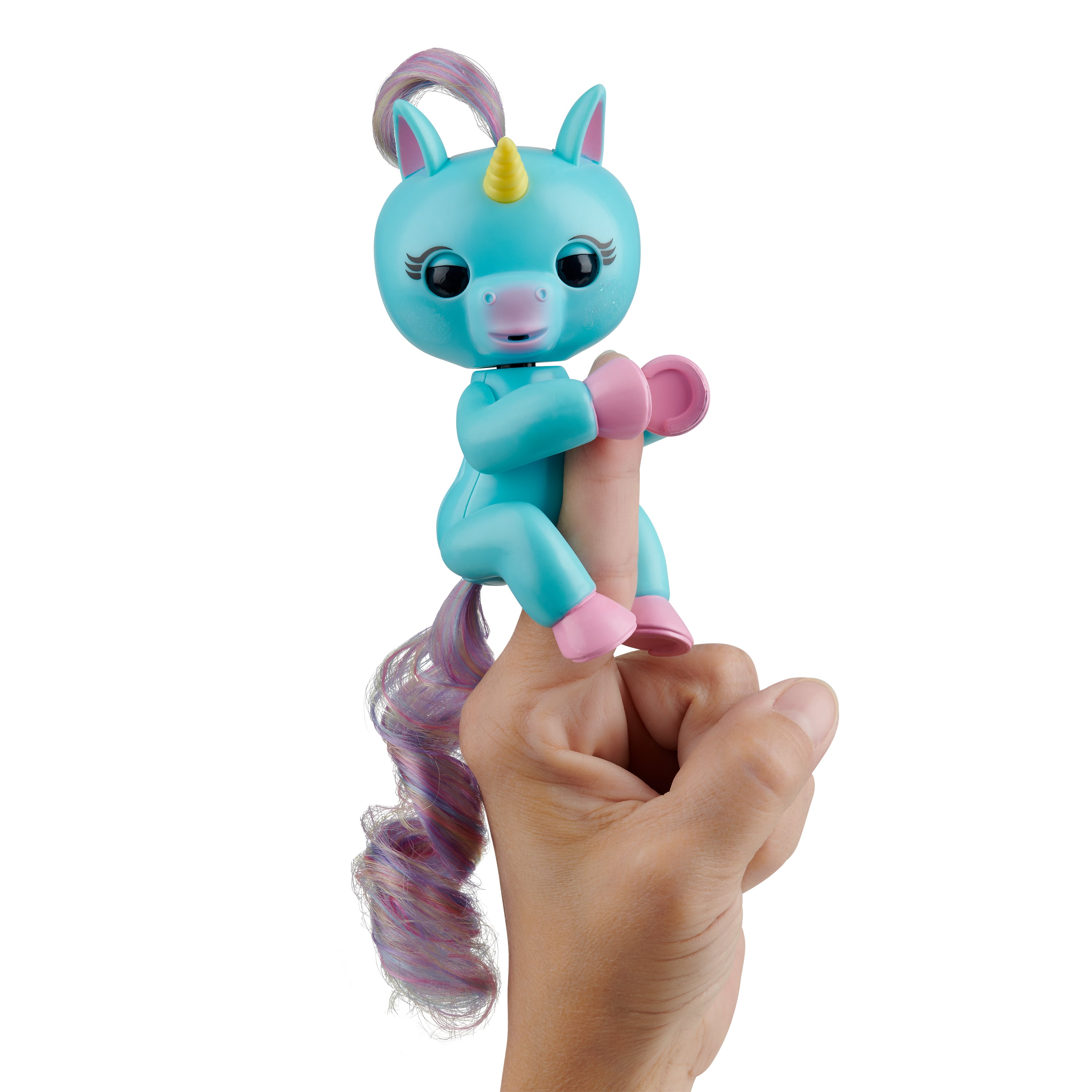 Fingerlings black new arrivals friday 2018