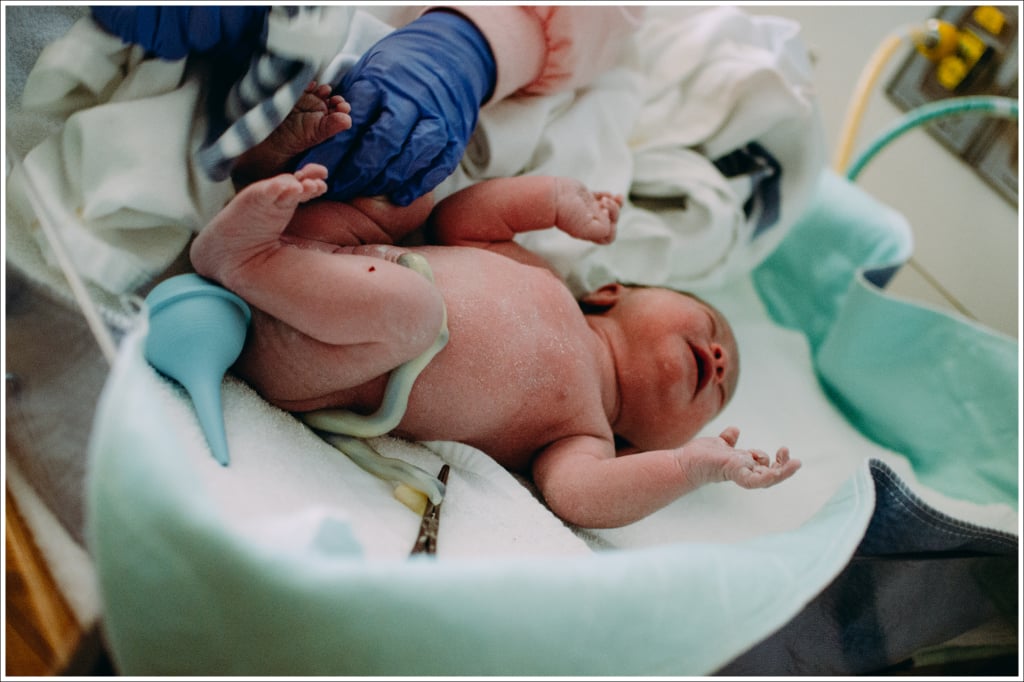 Joyful Birth Photos For a Family of Six