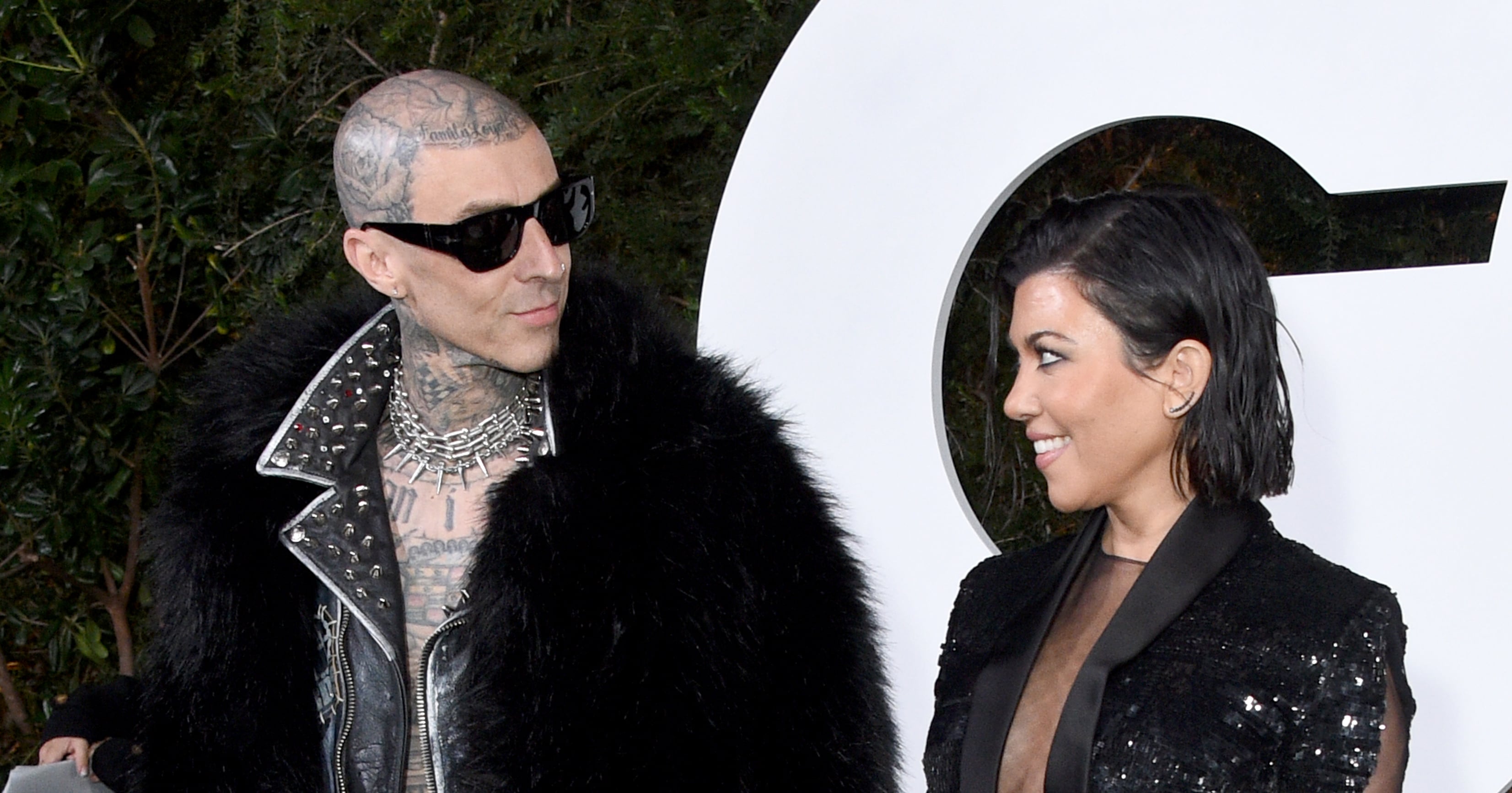 Kourtney Kardashian And Travis Barker Pregnant Popsugar Celebrity 1087