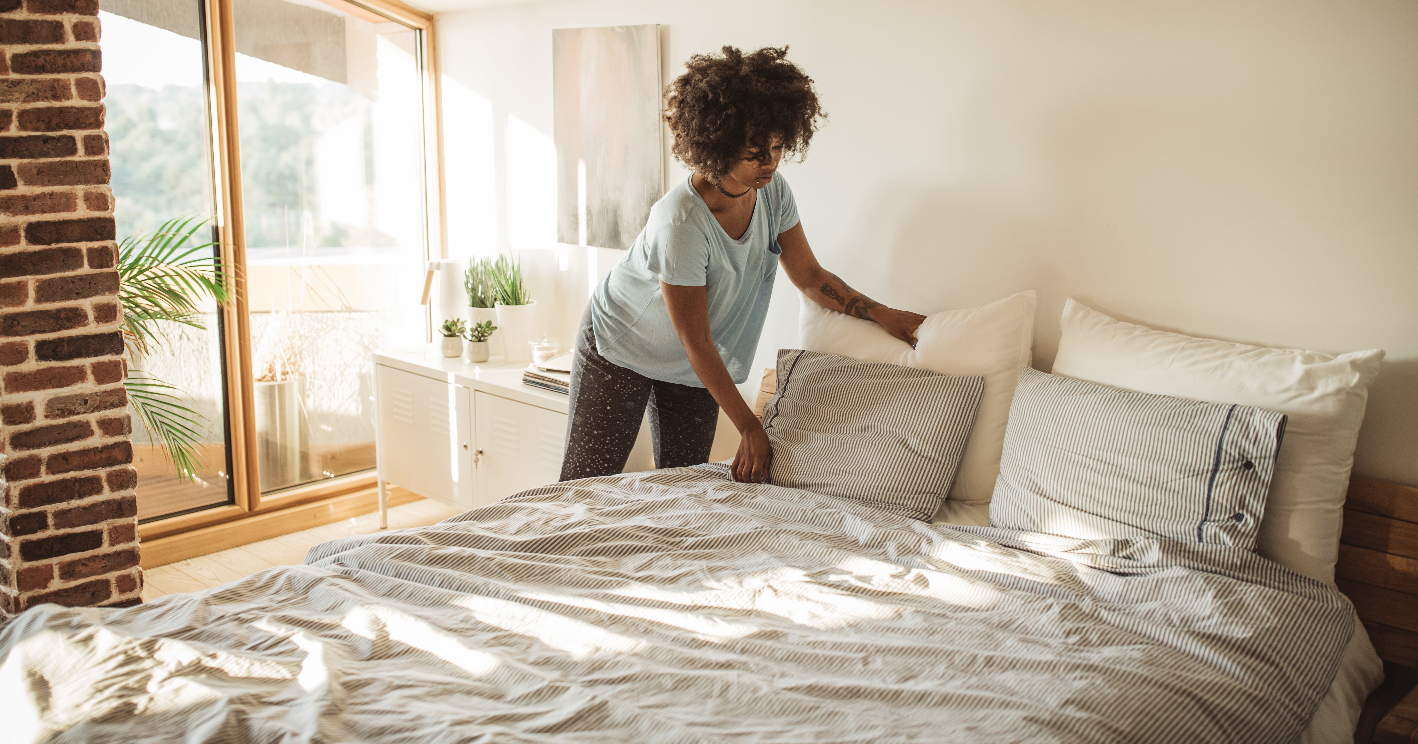 Is Making Your Bed Bad For You? Experts Weigh In