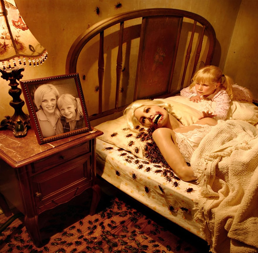 Little Girls Appear in Dad's Creepy Horror Photography