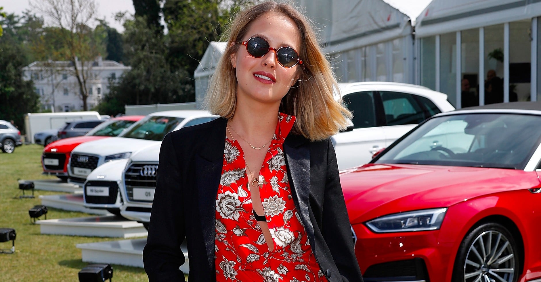 Tess Ward Style Pictures | PS Fashion
