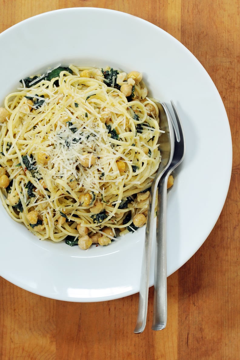 Linguine With Kale and Chickpeas