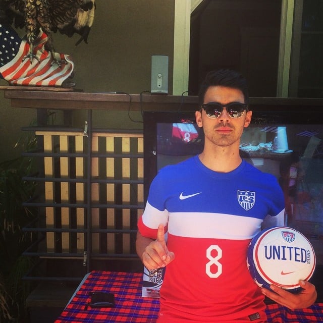 Make no mistake about it — Joe Jonas is rooting for the US.
Source: Instagram user joejonas
