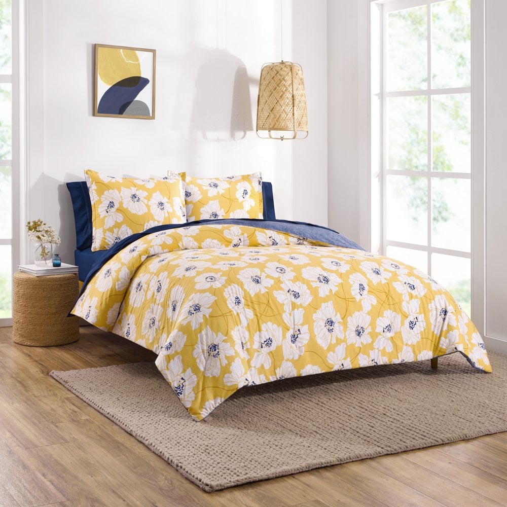 Gap Home 70's Floral Reversible Organic Cotton Blend Comforter Set