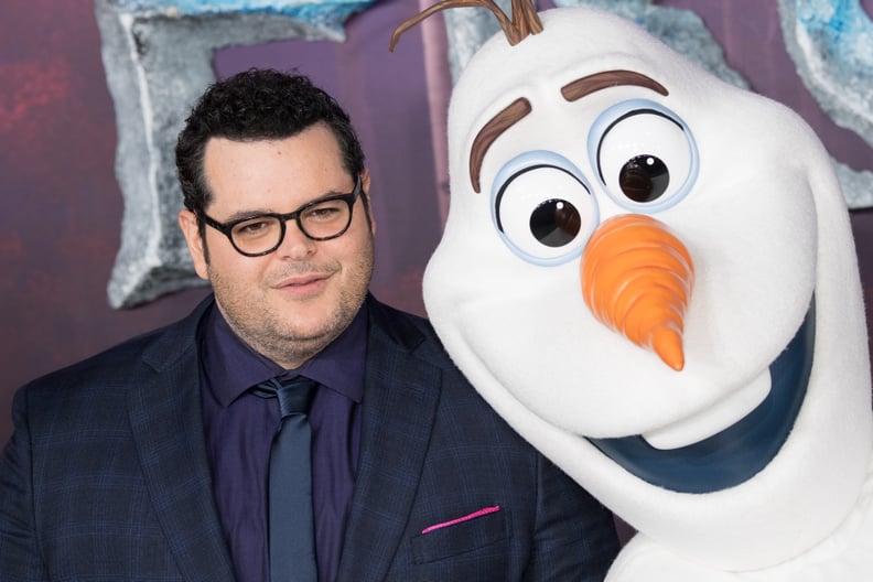 LONDON, ENGLAND - NOVEMBER 17: Josh Gad attends the 