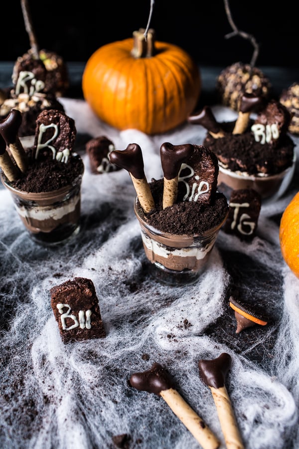 Deadly Chocolate Graveyard Cakes