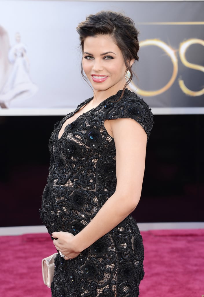 Jenna Dewan on the red carpet at the Oscars 2013.
Jenna Dewan on the red carpet at the Oscars 2013.
