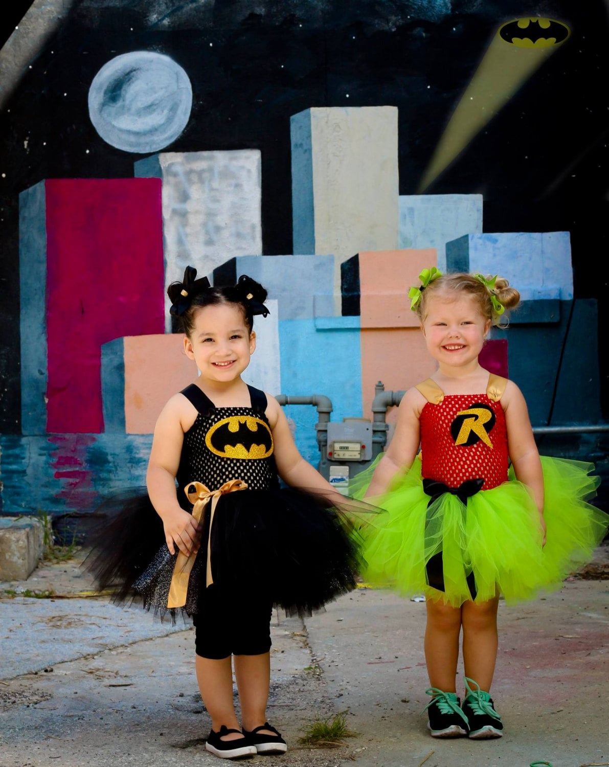 Competitors leak Advance Batman and Robin Costumes | 57 Perfect Kids' Halloween Costume Ideas For  BFFs | POPSUGAR Family Photo 12