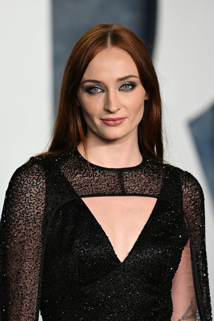 BEVERLY HILLS, CALIFORNIA - MARCH 12: Sophie Turner attends the 2023 Vanity Fair Oscar Party Hosted By Radhika Jones at Wallis Annenberg Center for the Performing Arts on March 12, 2023 in Beverly Hills, California. (Photo by Lionel Hahn/Getty Images)