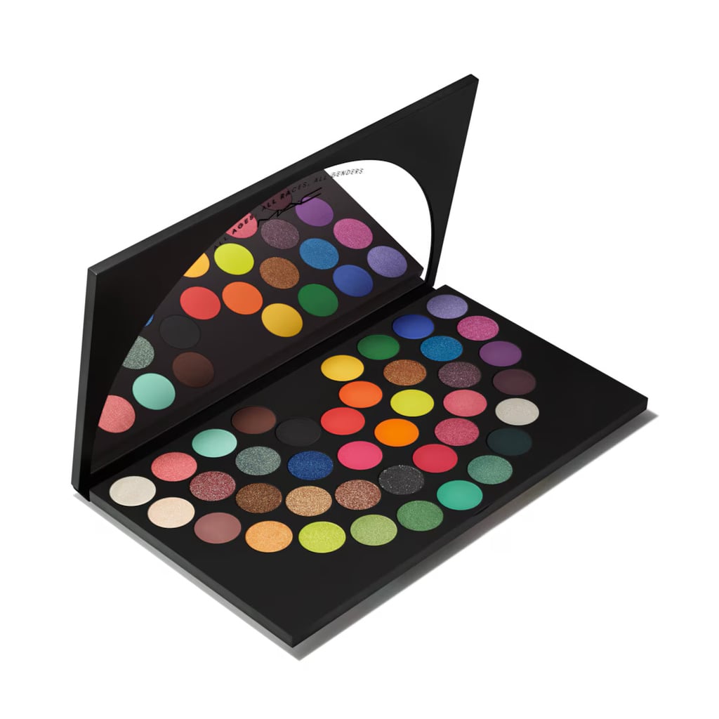 An Eyeshadow Palette From MAC Cosmetics