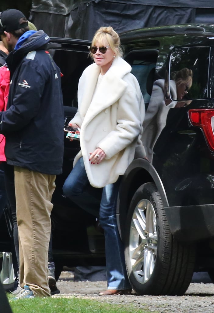 Dakota Johnson and Her Mom on the Fifty Shades Darker Set