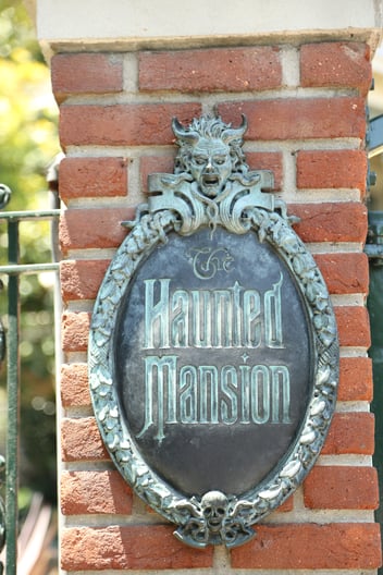 Haunted Mansion, Disneyland