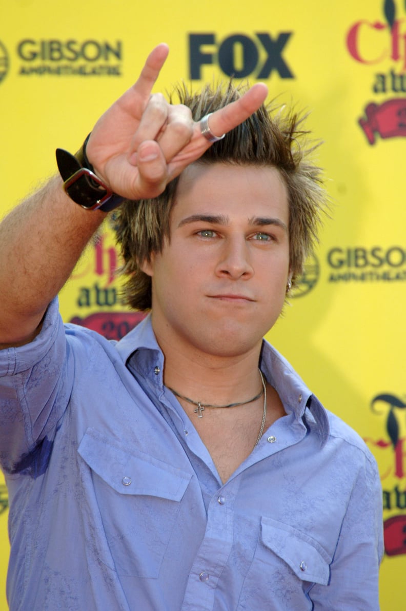 Ryan Cabrera and His Spiky Hair Waved to Cameras