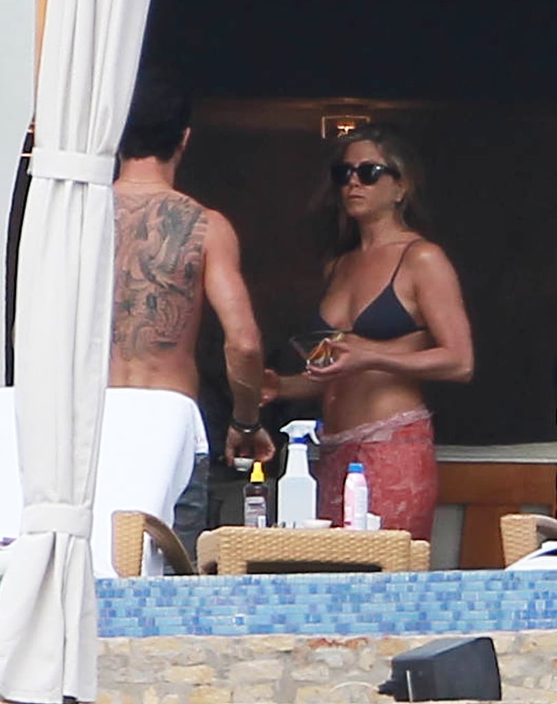 Jennifer chatted with Justin Theroux during a Cabo vacation in January 2012.