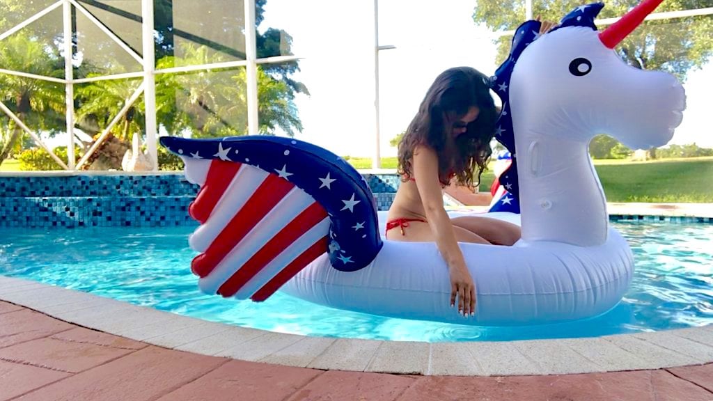 Pool Floatie Paddle — Produce Powerful Lats