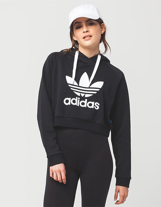 A Cropped Hoodie to Give Jeans a Sexy Twist
