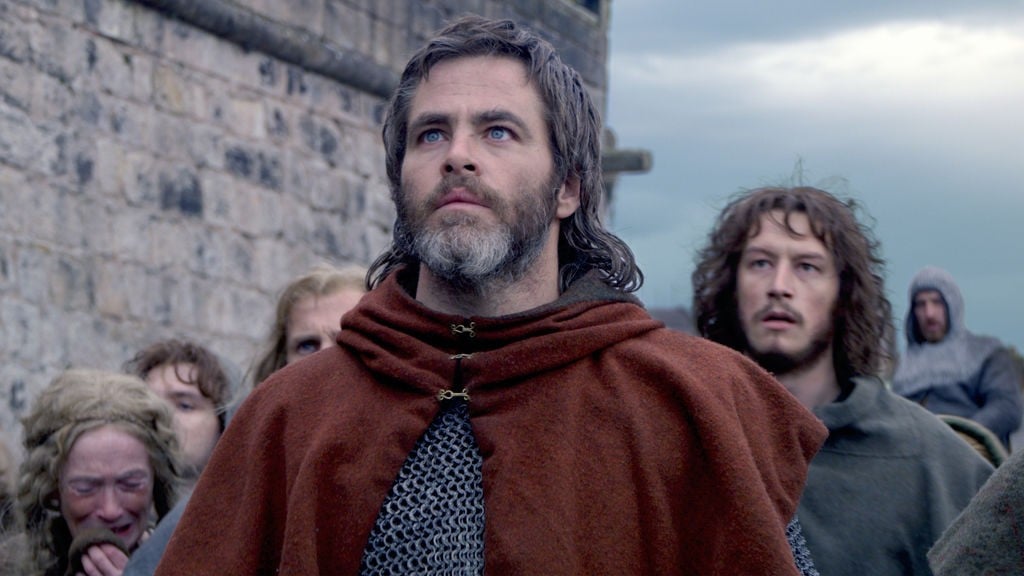 Reactions to Chris Pine's Nude Scene in Outlaw King Reactions to Chris Pine's Nude Scene in Outlaw King