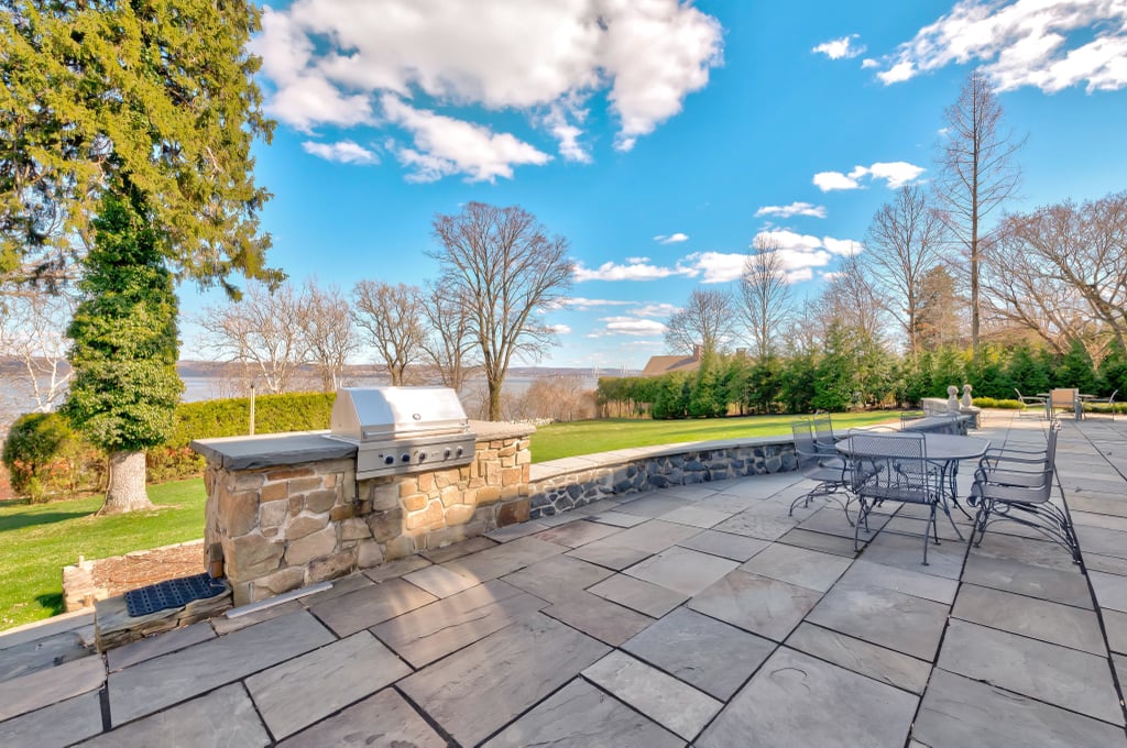 House From the Movie Stepmom For Sale