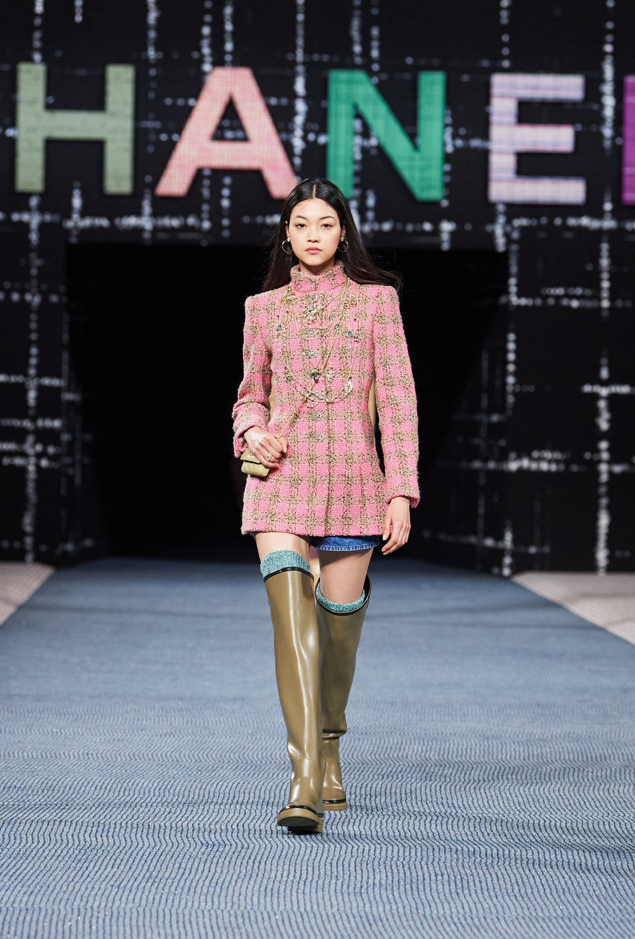 Chanel's Rubber Rain Boots Shine at the Fall 2022 Show | POPSUGAR Fashion