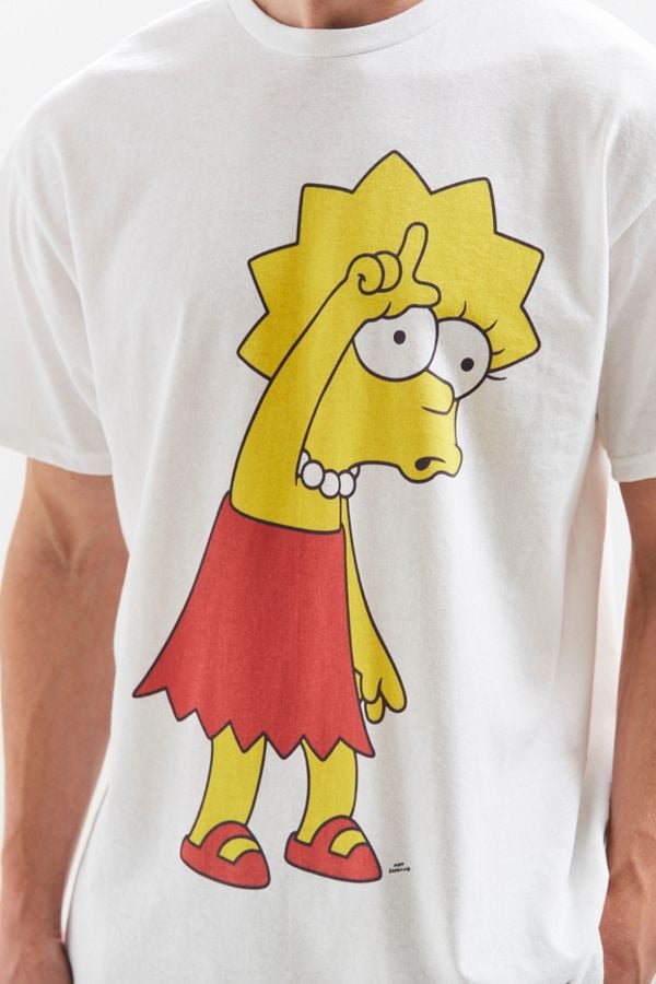 Lisa L Tee