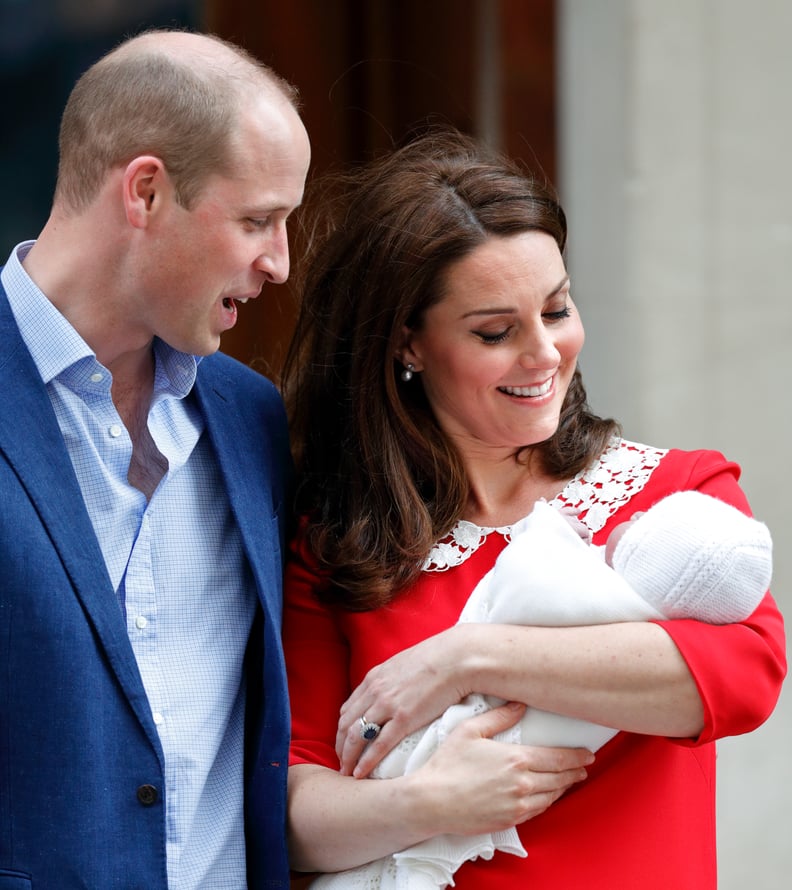 LONDON, UNITED KINGDOM - APRIL 23: (EMBARGOED FOR PUBLICATION IN UK NEWSPAPERS UNTIL 24 HOURS AFTER CREATE DATE AND TIME) Prince William, Duke of Cambridge and Catherine, Duchess of Cambridge depart the Lindo Wing of St Mary's Hospital with their newborn 