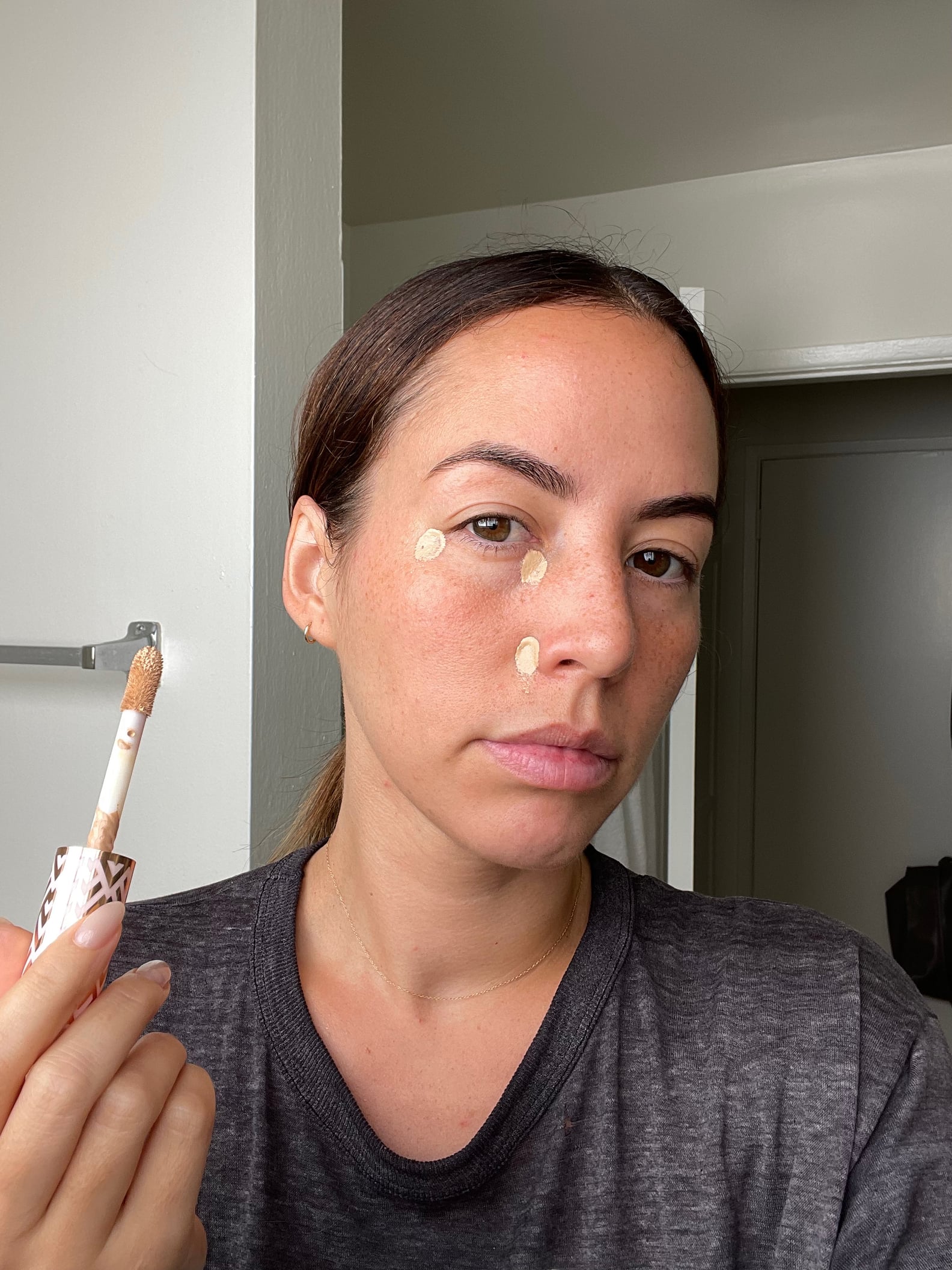 I Tried the Three-Dot Concealer Hack: See Photos | PS Beauty