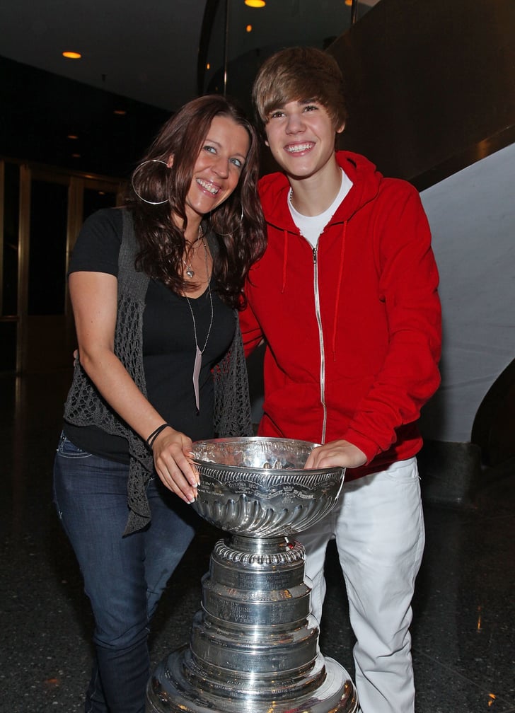 Justin Bieber and His Mom's Cutest Moments POPSUGAR Celebrity Photo 9